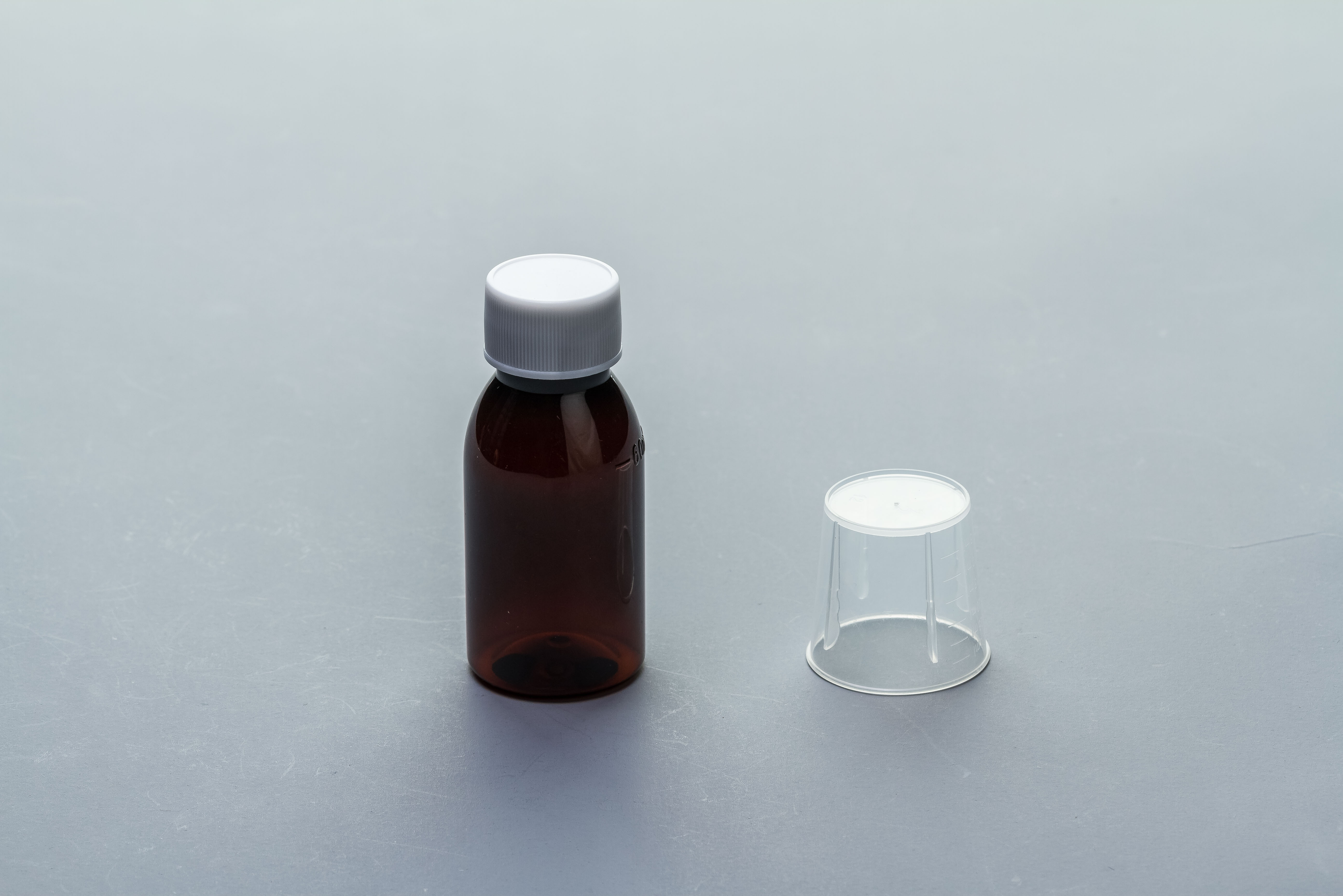 PET瓶瓶體白化現(xiàn)象產(chǎn)生原因及解決方法